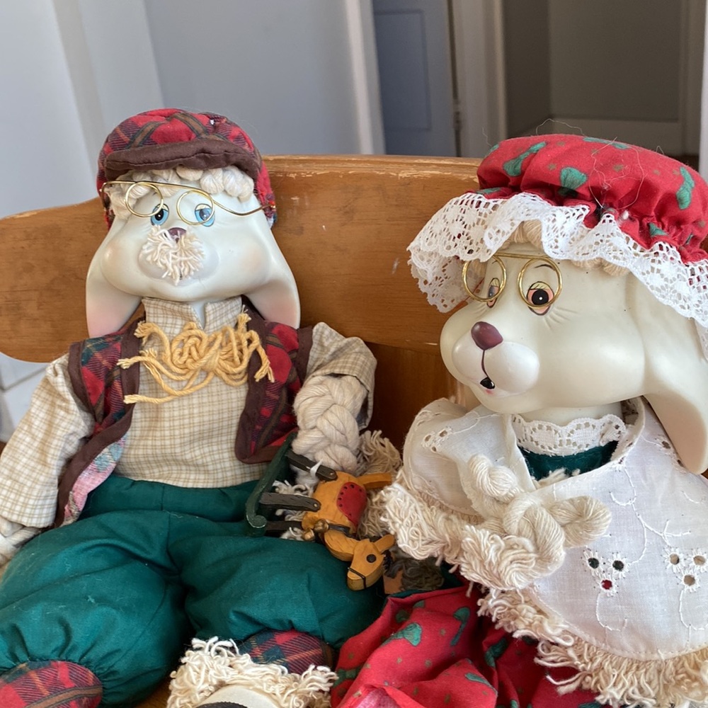 Vintage 1993 House of LLoyd Grannies Flo Bunny and grandpa Lloyd Bunny(rabbits)